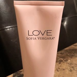 Love by Sofia Vergara - Shimmering Body Lotion